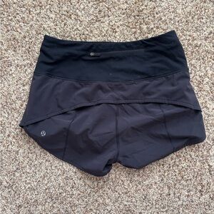 Lululemon Black high rise speed up shorts